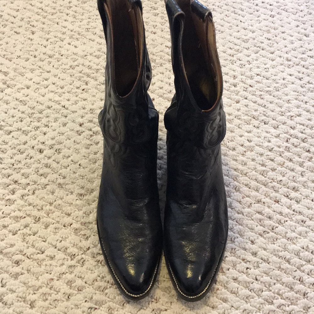 Smooth Ostrich skin black boots